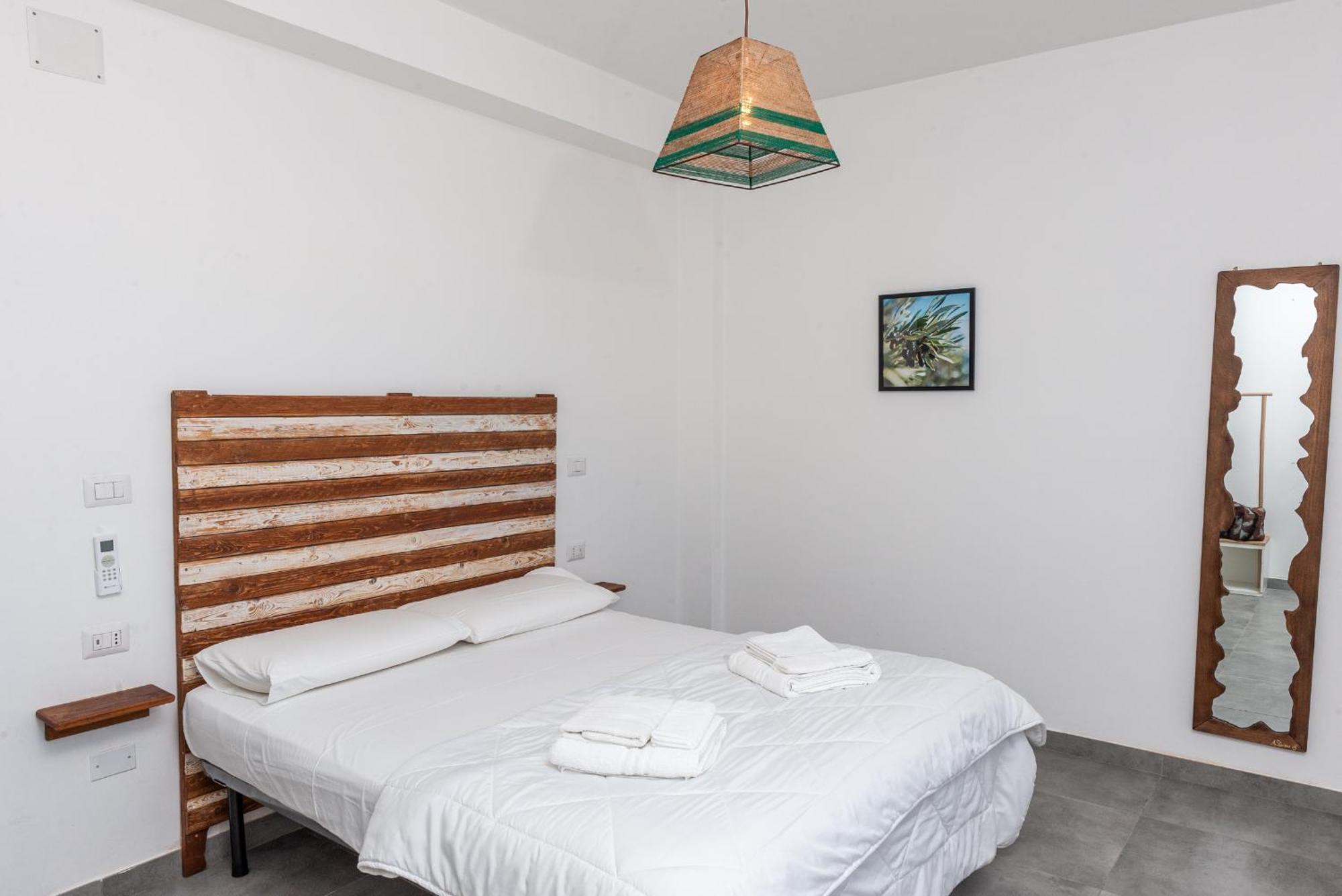 Guest House - Affittacamere Green Apartment - By Faendho 포르토 토레스 외부 사진