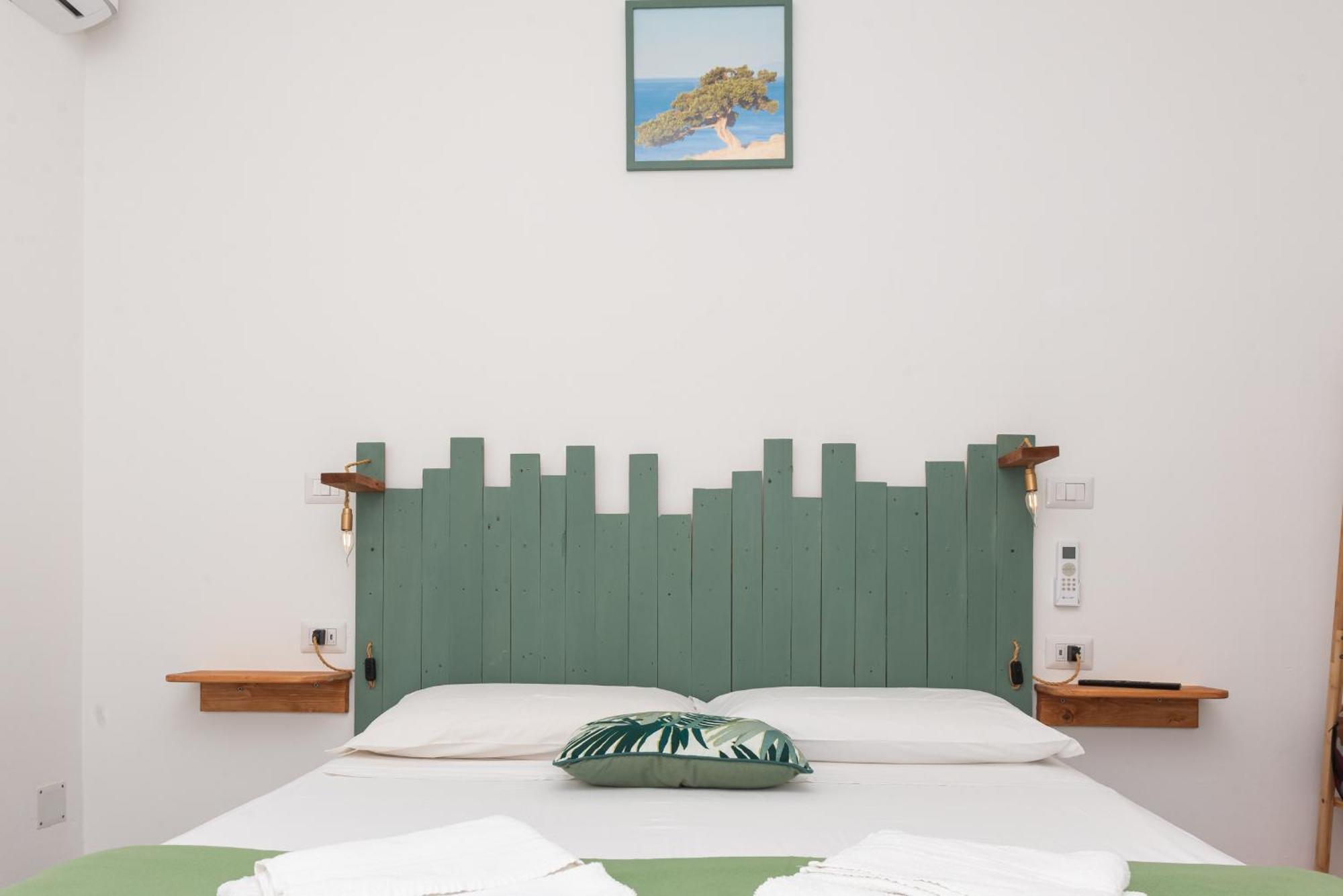 Guest House - Affittacamere Green Apartment - By Faendho 포르토 토레스 외부 사진